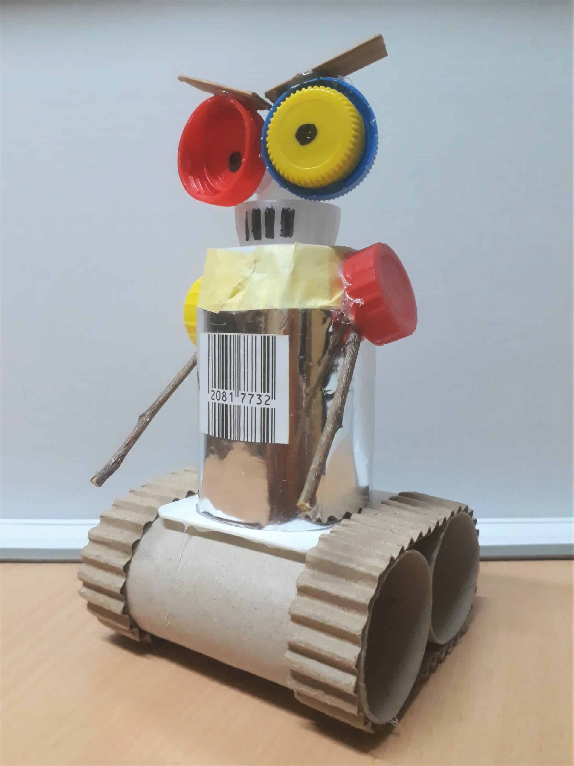 Roboter aus sonstige Materialien